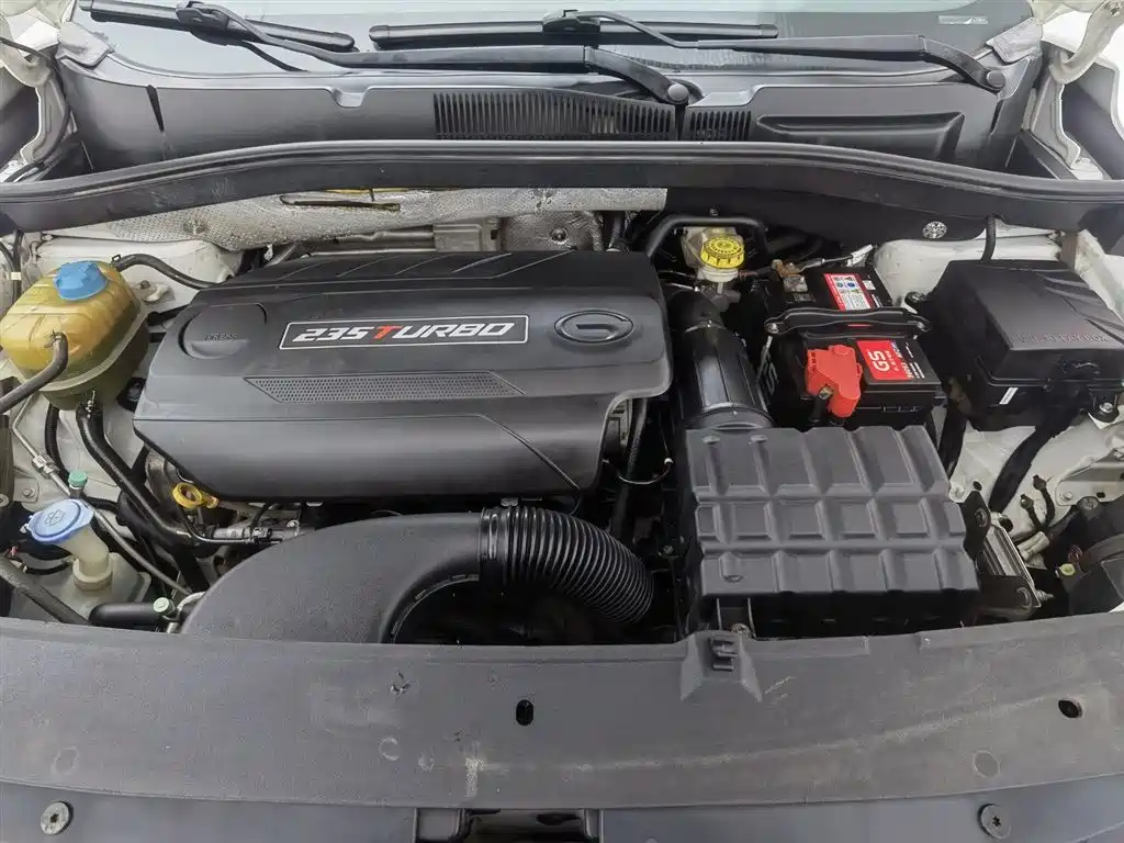 GAC Trumpchi Trumpchi GS4 2017 235T G-DCT 2WD Luxury фото 6