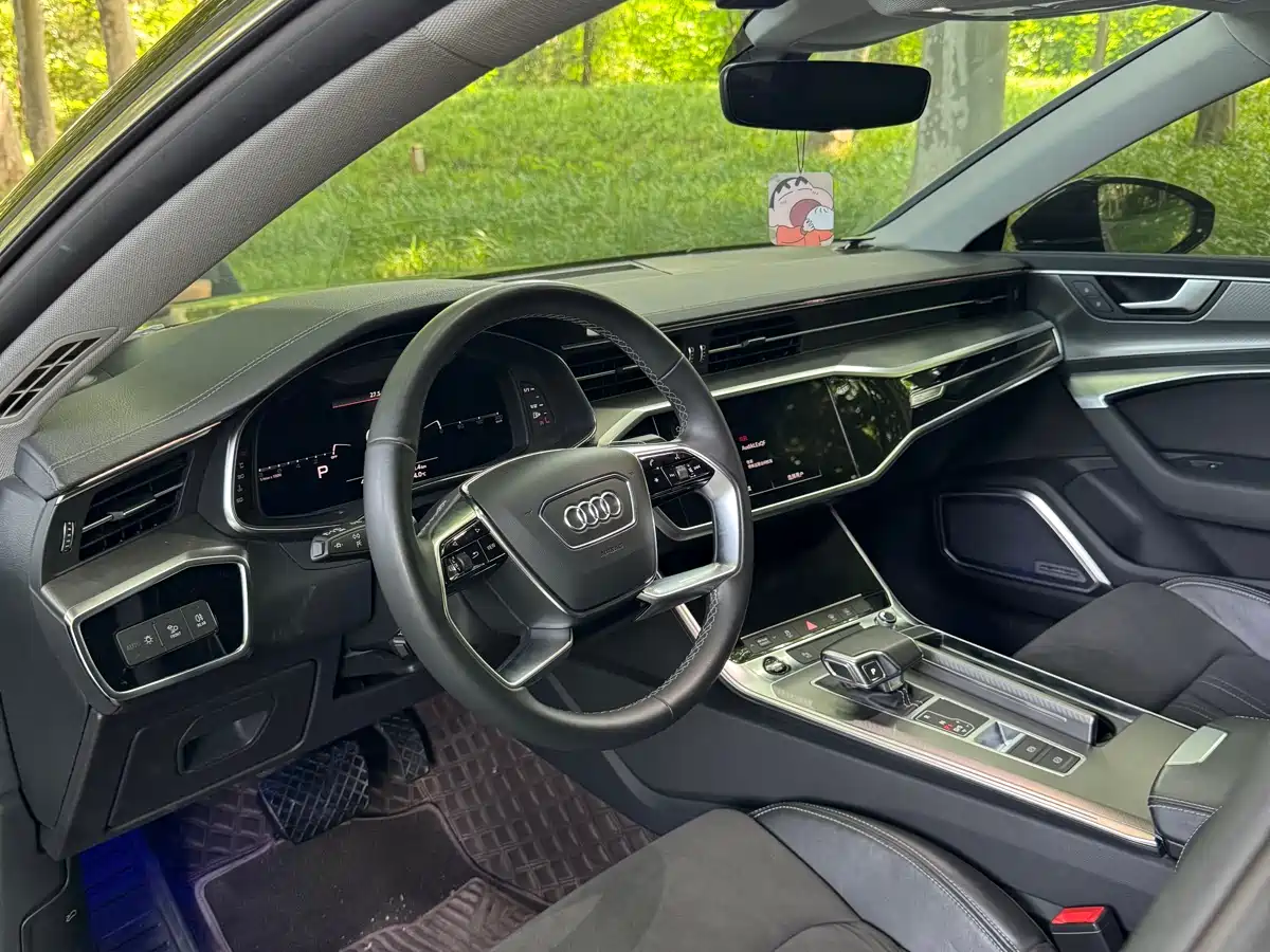 Audi A7L 2024 45TFSI S-line Dream Edition Crystal Package фото 4