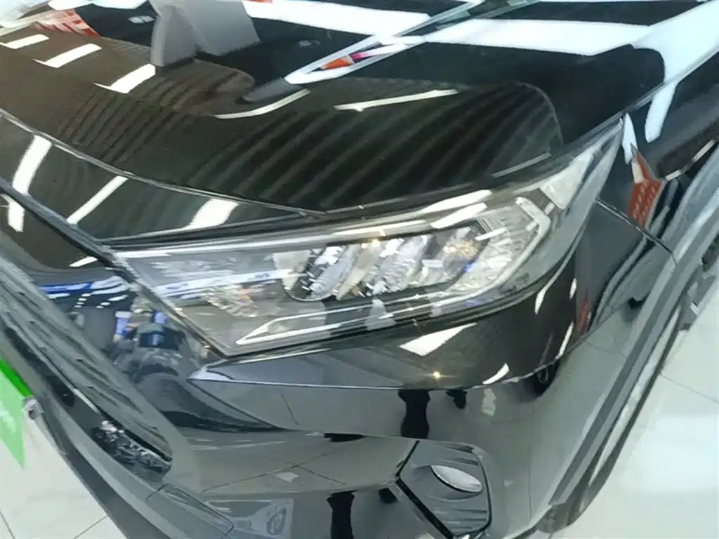 Toyota RAV4 Rongfang 2021 2.0L CVT 2WD Urban фото 24