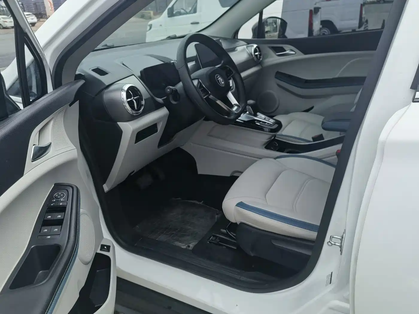 BYD Yuan Pro 2024 2023 401KM Luxury