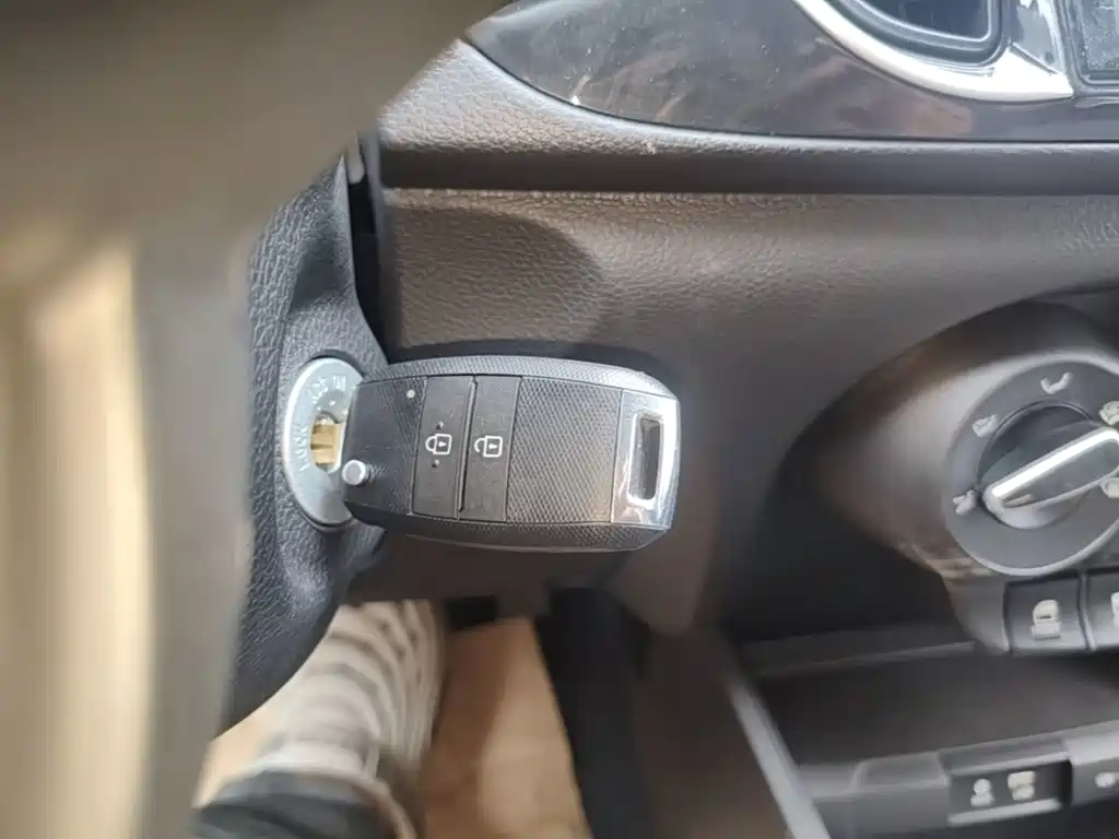 Kia Huan Chi 2026 2020 Facelift 1.4L Auto Comfort Sunroof Edition