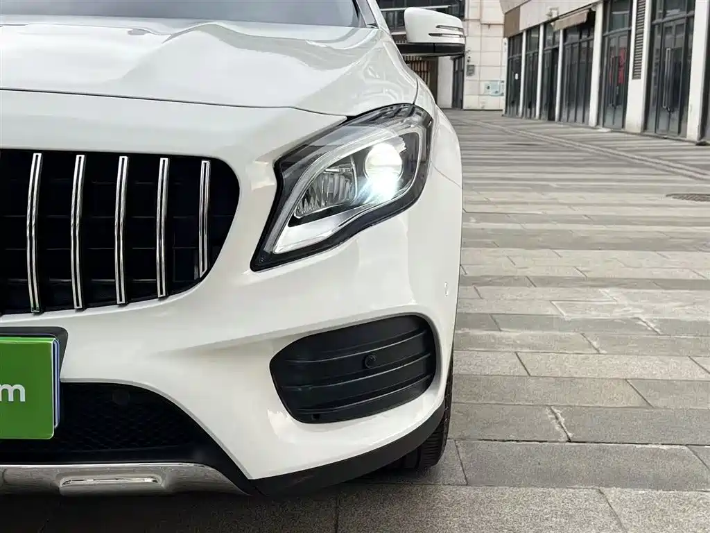 Mercedes-Benz GLA 2019 GLA 200 Fashion фото 24