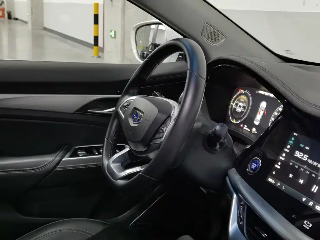 Geely Borui PHEV 2018 2018 1.5T PHEV Glory Edition