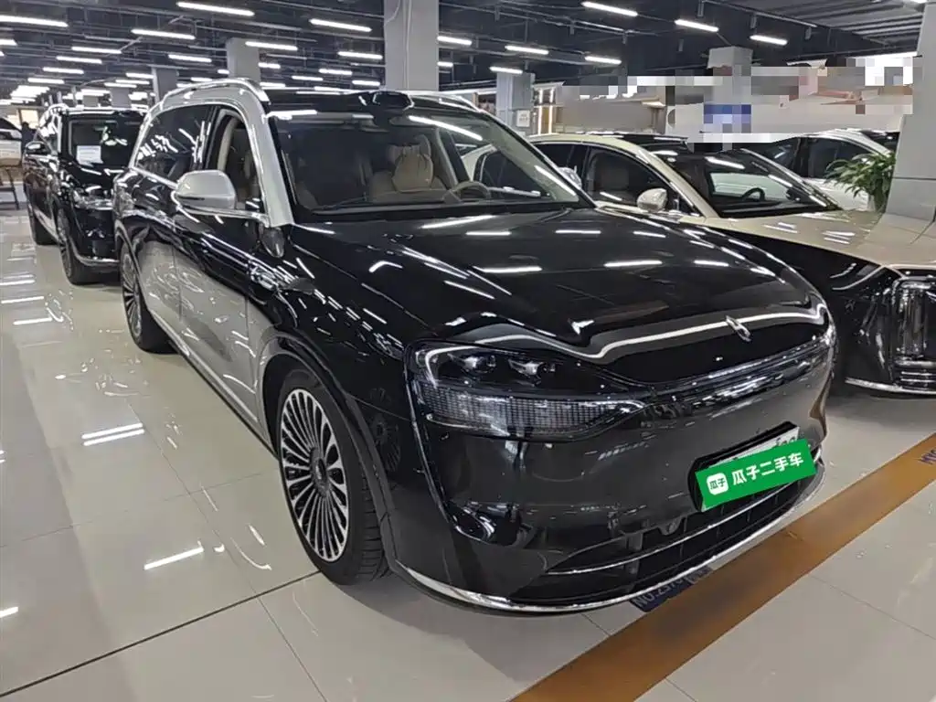 AITO Wenjie AITO M9 2025 Extended Range Ultra 52kWh 6-Seater фото 22