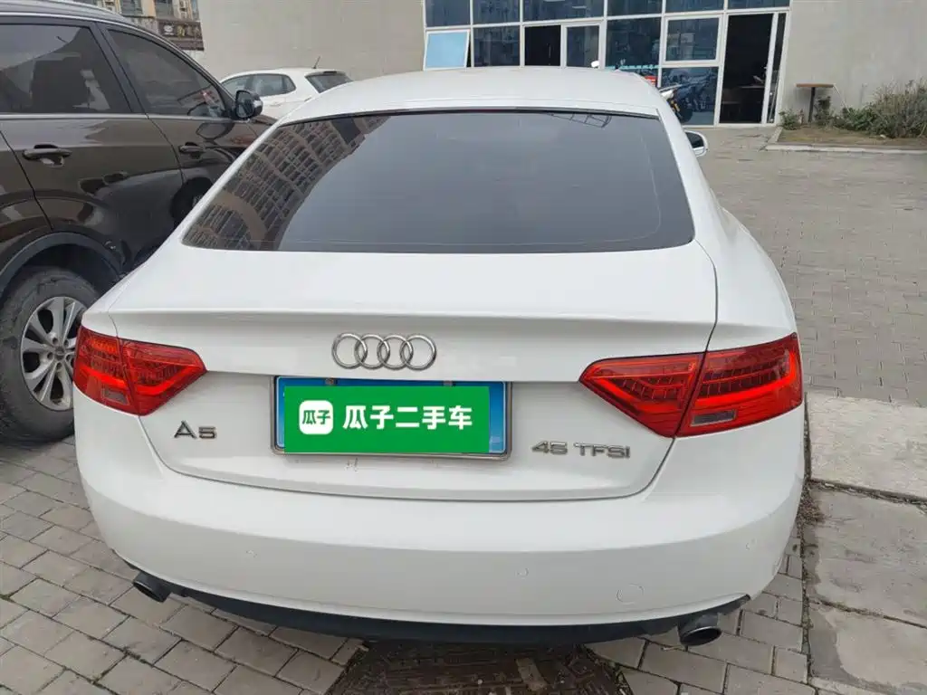 Audi A5 (Import) 2014 Sportback 45 TFSI фото 4