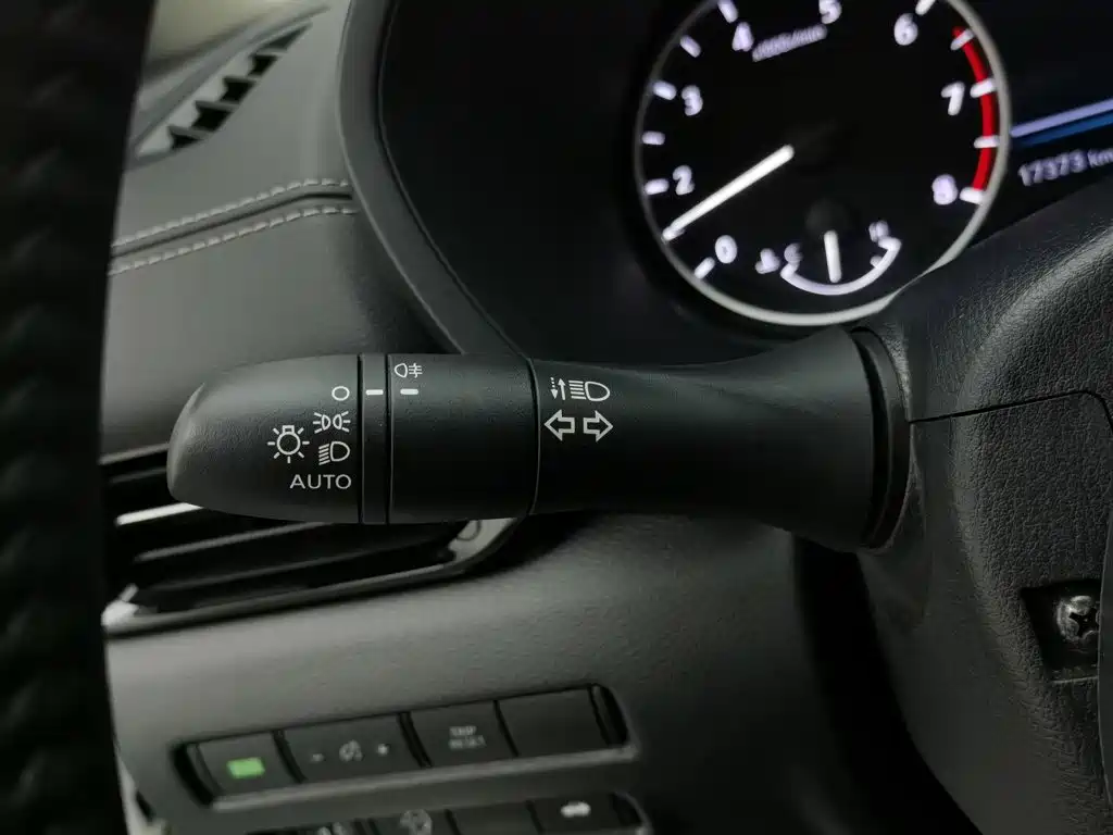 Nissan SYLPHY, миниатюра 21