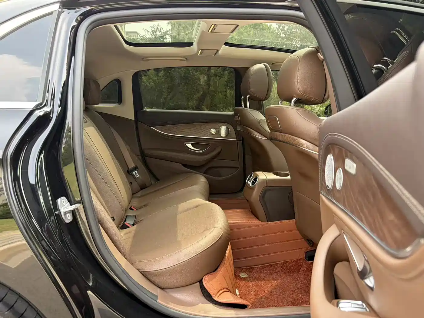 Mercedes-Benz E-Class 2018 Facelift E 300 L Fashion фото 9