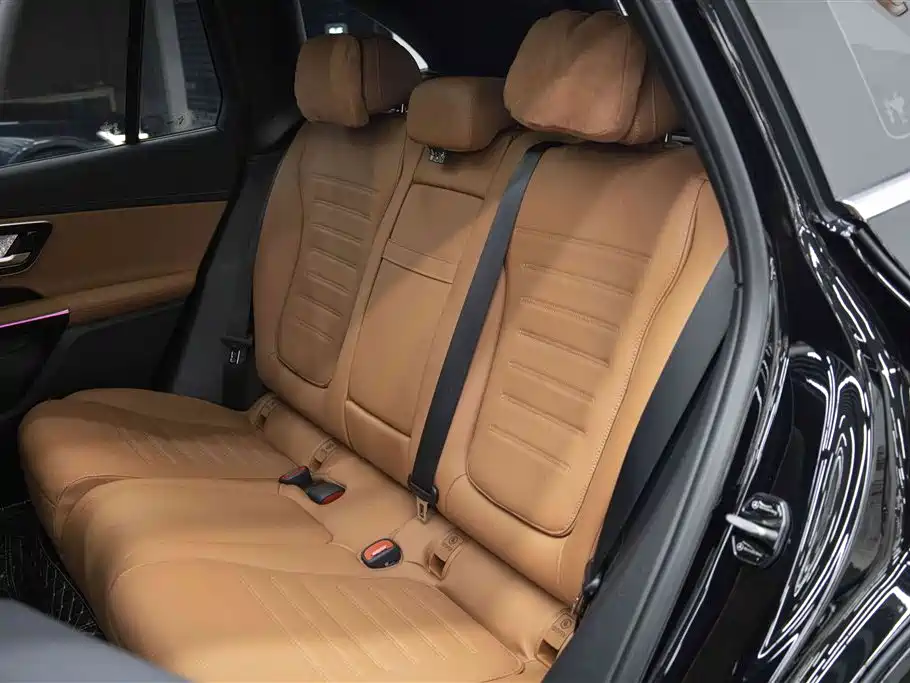 Mercedes-Benz GLC 2025 Model Year GLC 260 L 4MATIC Luxury фото 20