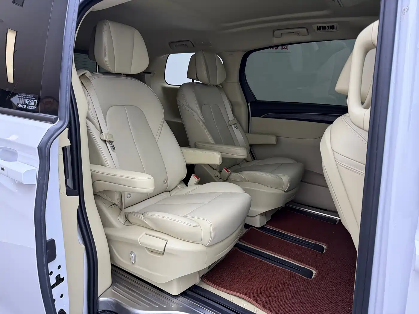 Buick GL8 2023 ES Landmaster Exclusive фото 8