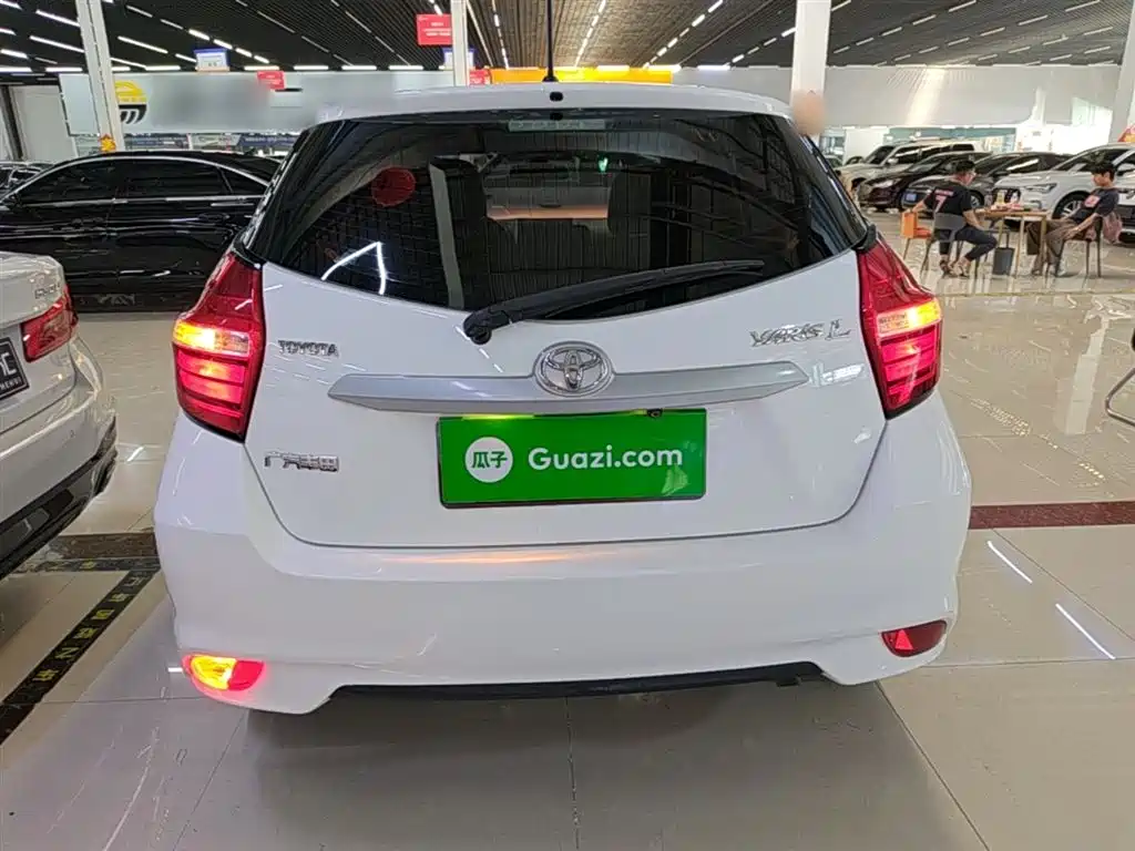 Toyota YARiS L Zhi Xuan 2016 Facelift 1.5E CVT Charming Edition фото 6