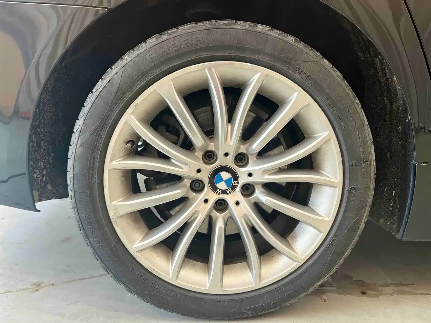 BMW 5 Series 2017 525Li Luxury Design Package фото 32