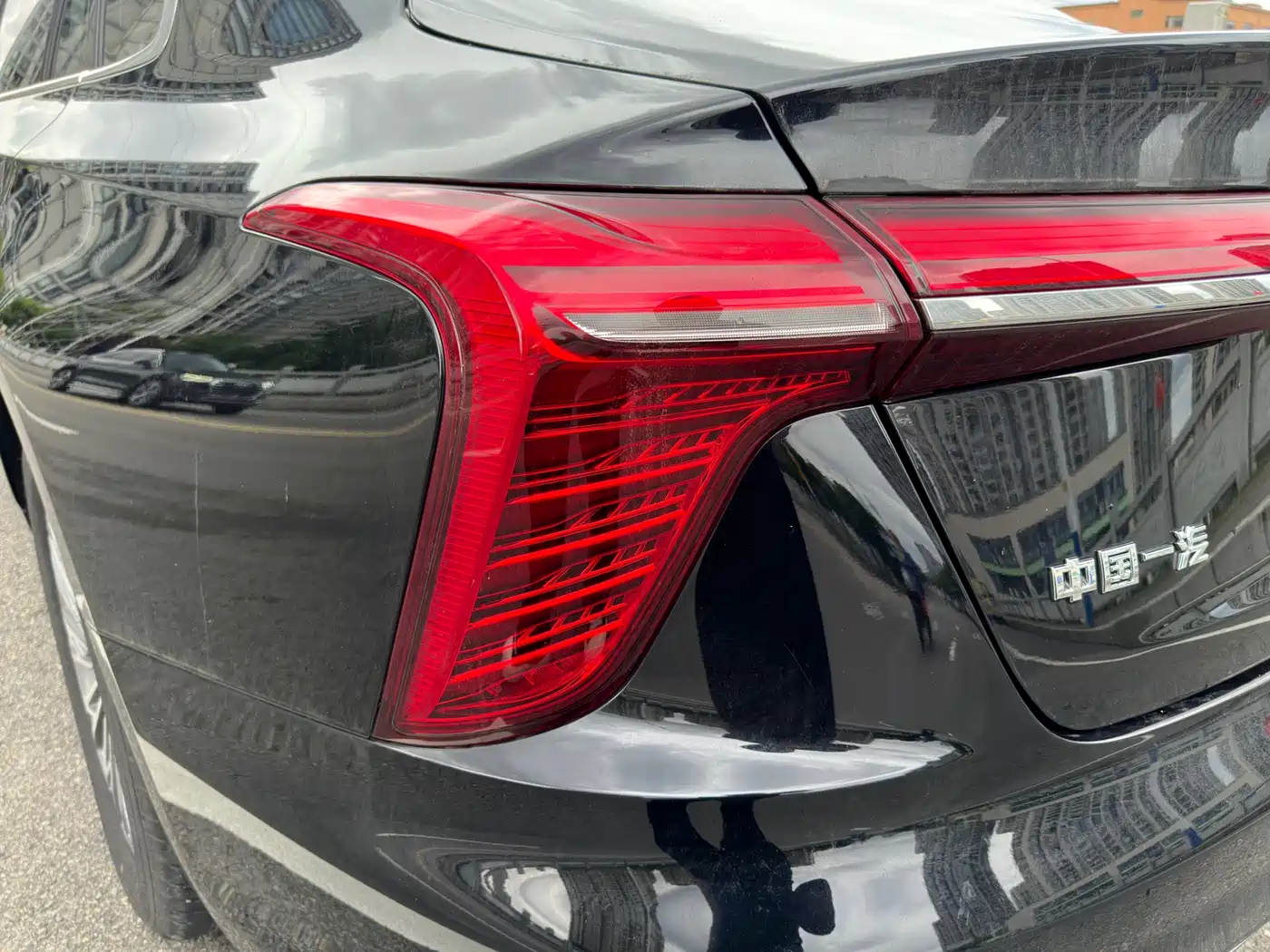 Hongqi H5 2023 1.5T DCT Smart Connect Flag Rhythm фото 16