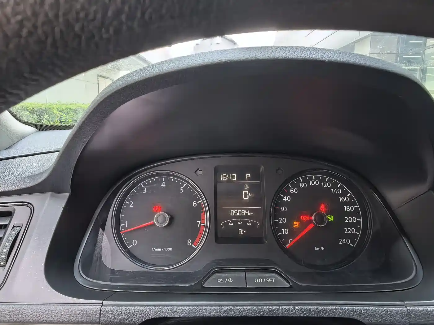 Volkswagen Lavida 2013 1.6L Automatic Trend Edition фото 12