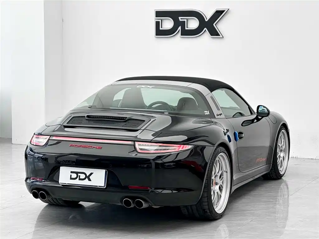 Porsche 911 2014 Targa 4 3.4L фото 5