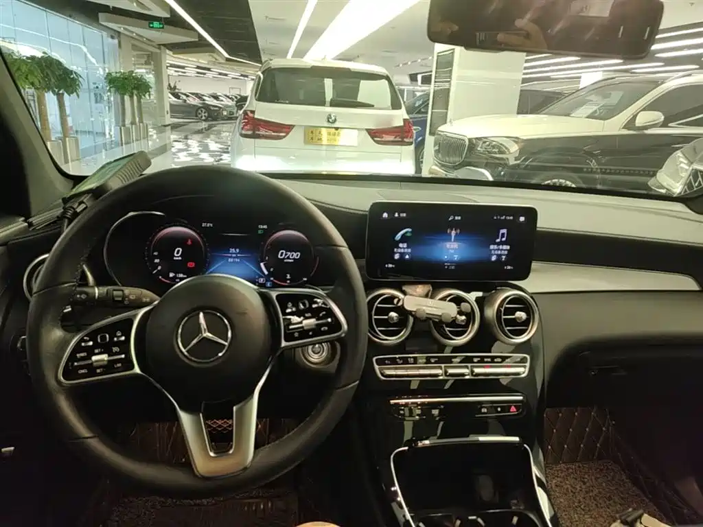 Mercedes-Benz GLC 2022 Facelift II GLC 260 L 4MATIC Sport Model фото 10