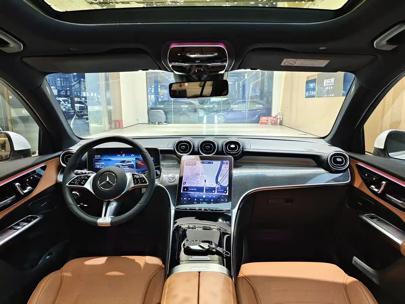 Mercedes-Benz GLC 2024 GLC 260 L 4MATIC Dynamic 7-seater фото 8