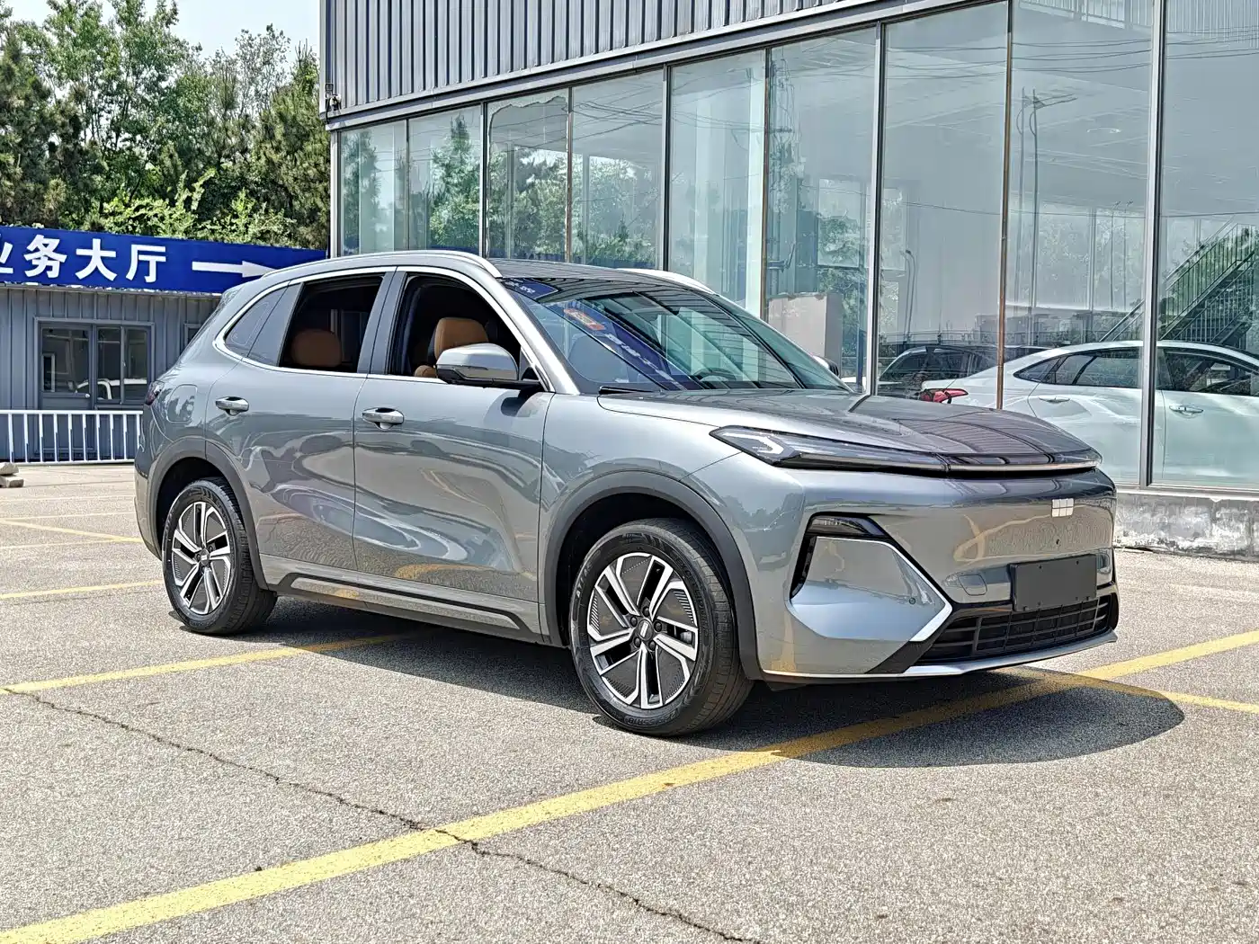 Geely Galaxy Galaxy Starship 7 EM-i 2025 Model 120km Explorer+ Edition фото 3