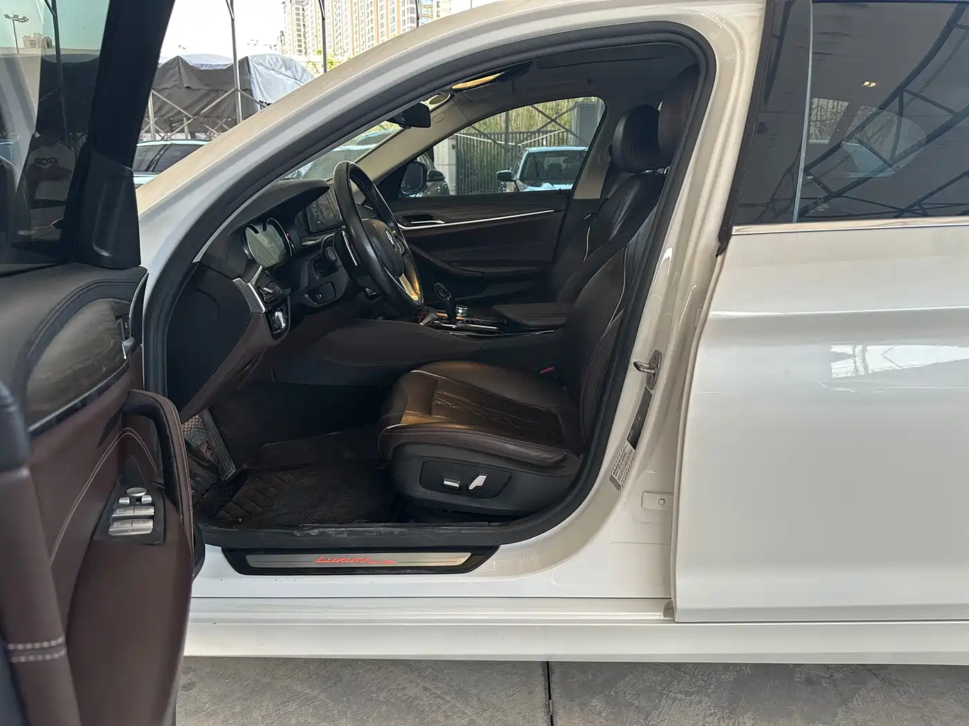 BMW 5 Series 2018 Facelift 530Li Leading Luxury Package фото 13