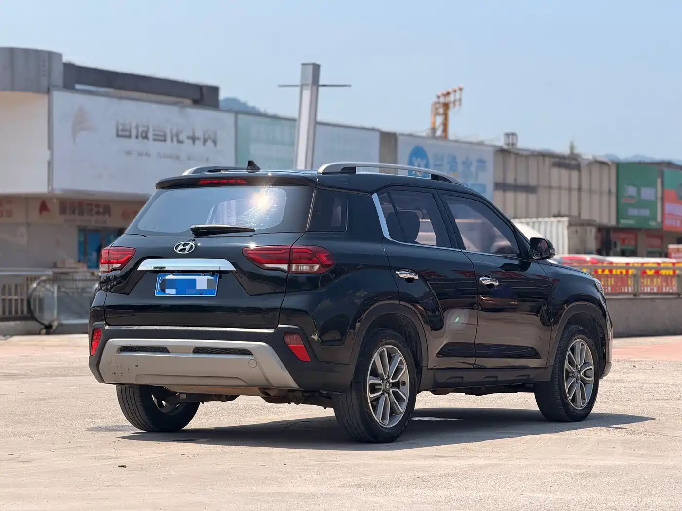 Hyundai Beijing Hyundai ix35 2018 2.0L Automatic 2WD Zhiyong·Enjoyment Edition фото 4