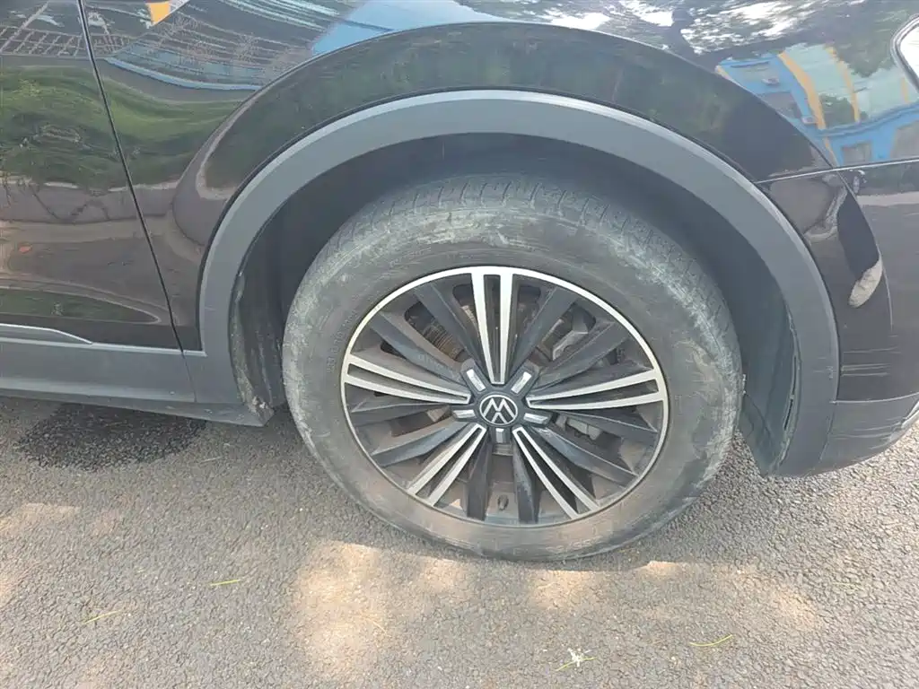 Volkswagen Tiguan L 2021 330TSI Automatic 2WD Comfort фото 14