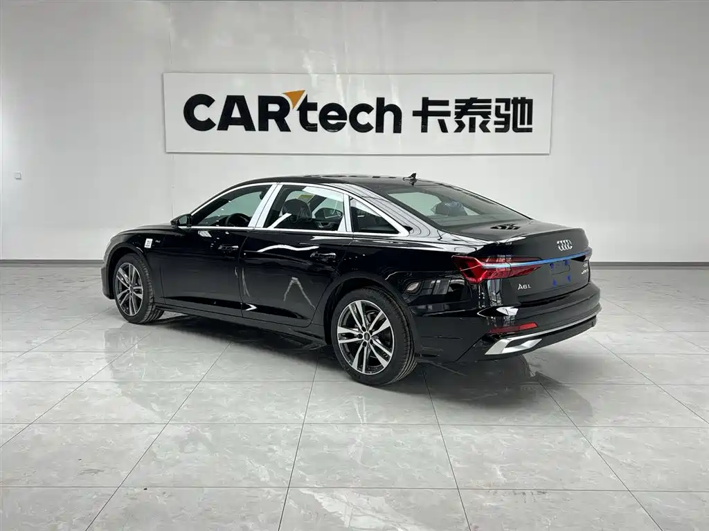 Audi A6L 2026 Model Year 45 TFSI quattro Premium Dynamic фото 5