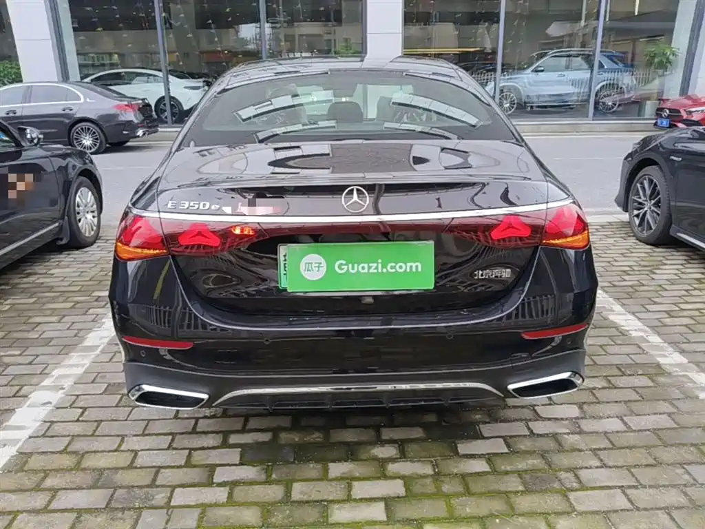 Mercedes-Benz E-Class New Energy 2023 E 350 e L Plug-in Hybrid Sport Sedan фото 6