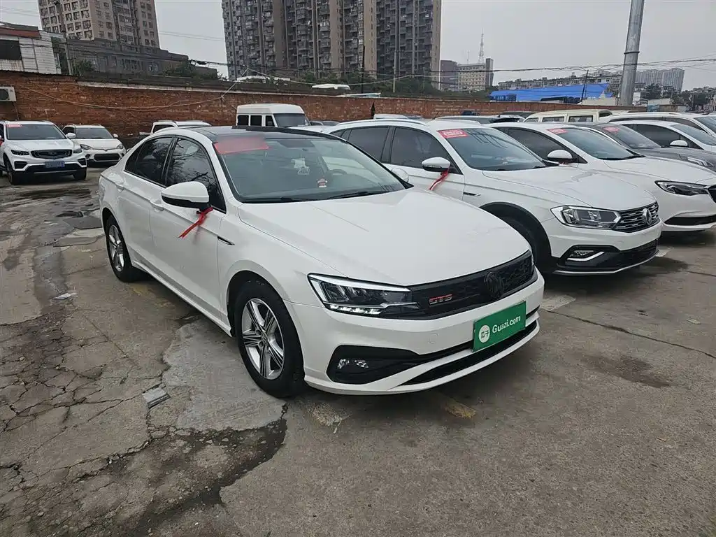 Volkswagen Lamando 2019 230TSI DSG Fashion Edition China VI фото 4