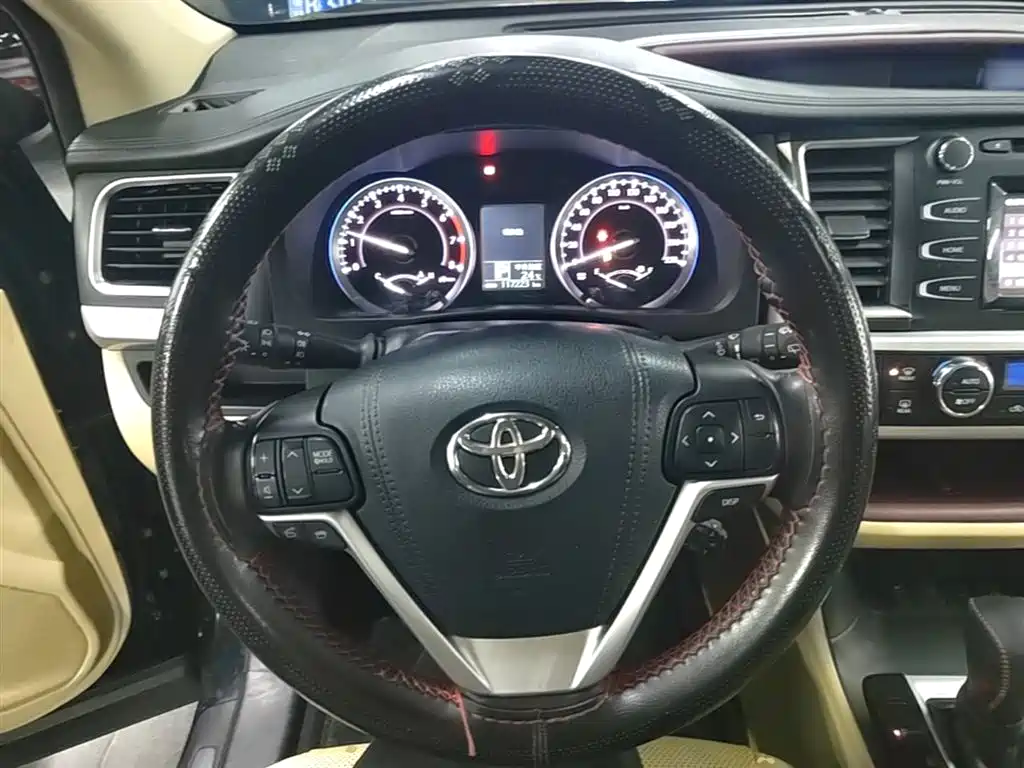 Toyota Highlander 2017 2.0T 4WD Premium 7-Seater фото 11