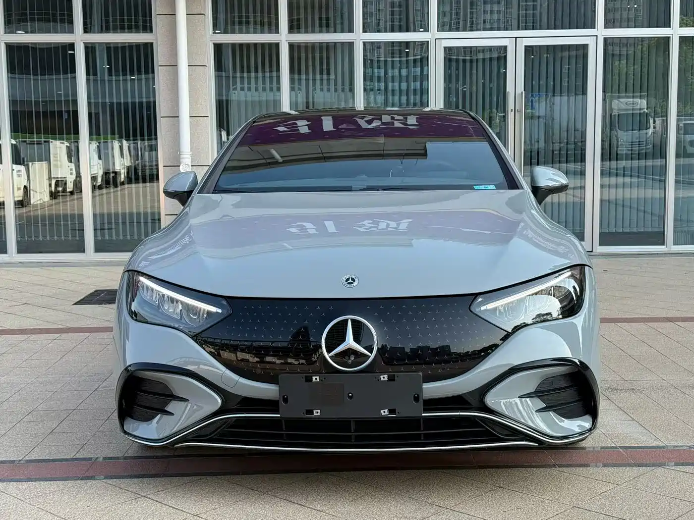 Mercedes-Benz EQE 2022 350 Pioneer Edition фото 2