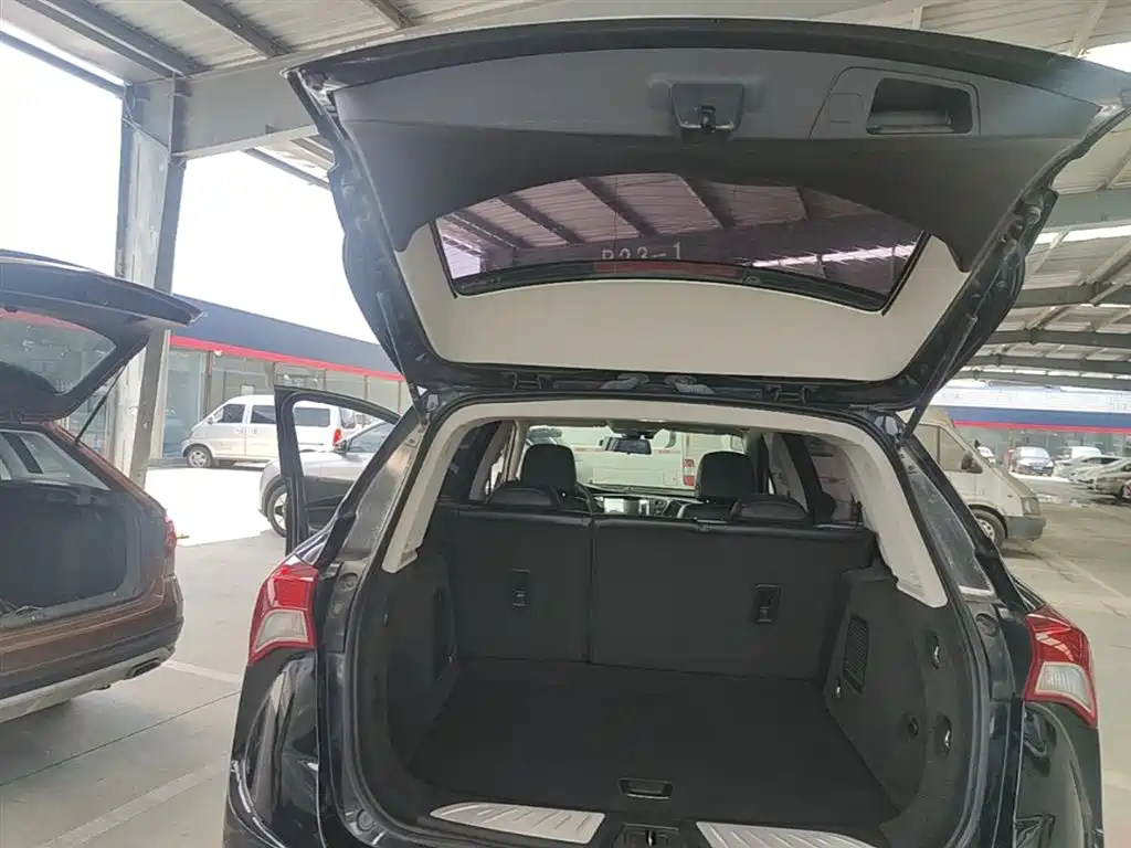 Buick Envision Plus 2018 20T 2WD Leading фото 19