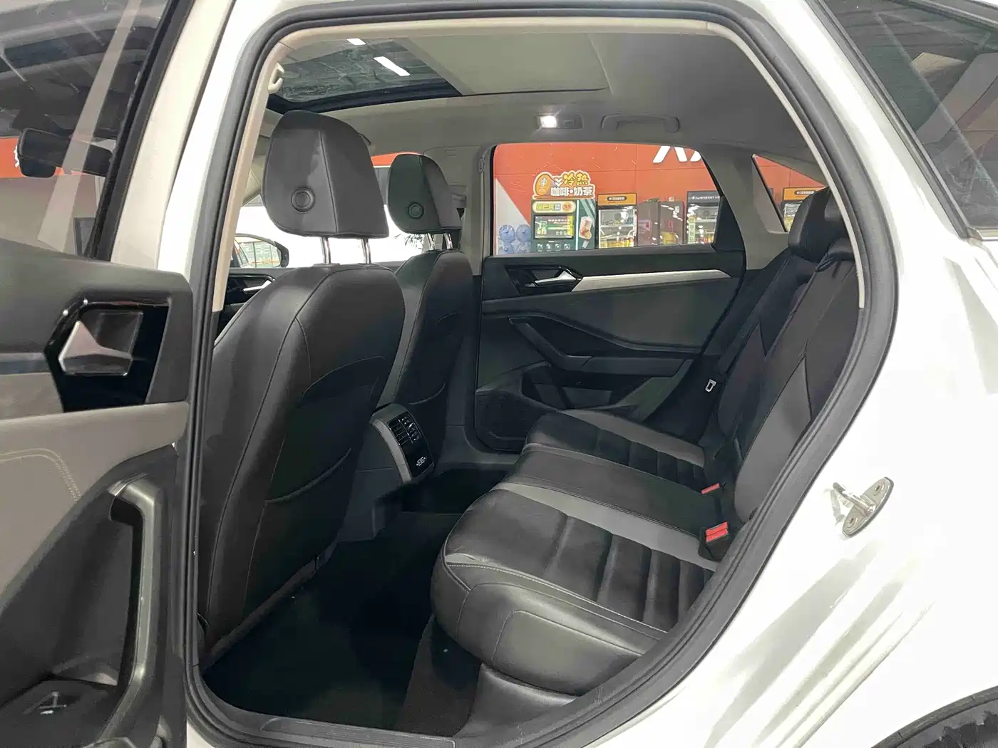 Volkswagen Sagitar 2020 280TSI DSG Comfort China VI фото 14