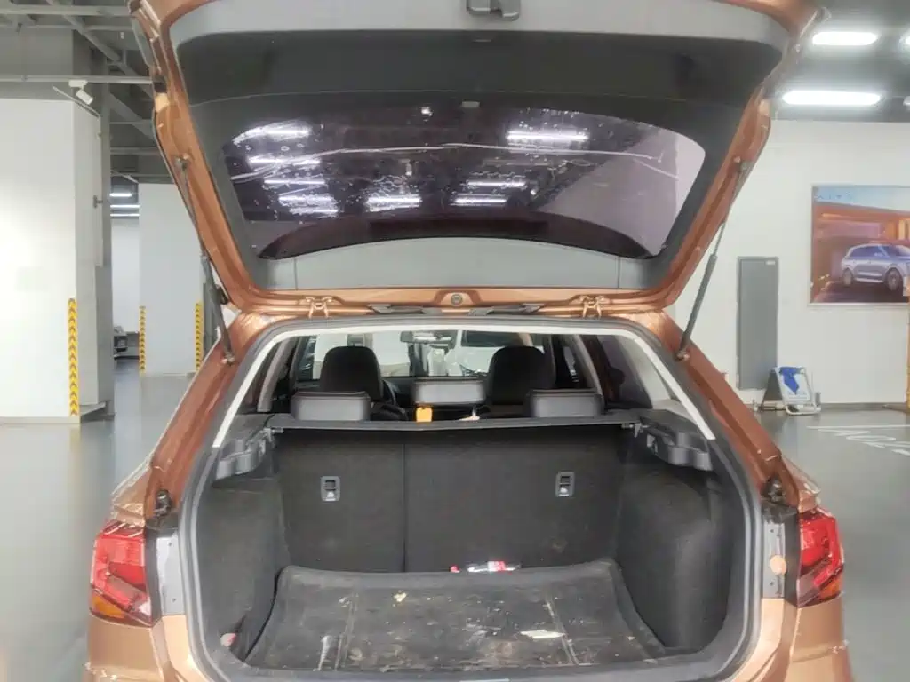 Volkswagen C-TREK 2018 2017 1.6L Automatic Comfort