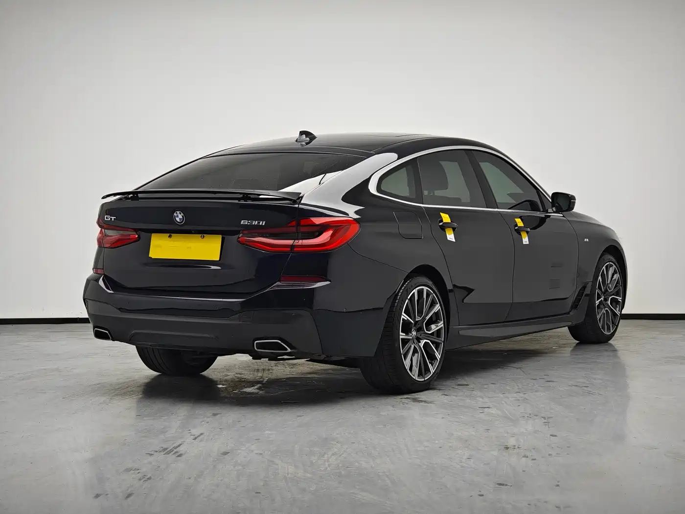 BMW 6 Series GT 2022 Model 630i M Sport Grand Tourer Edition фото 8