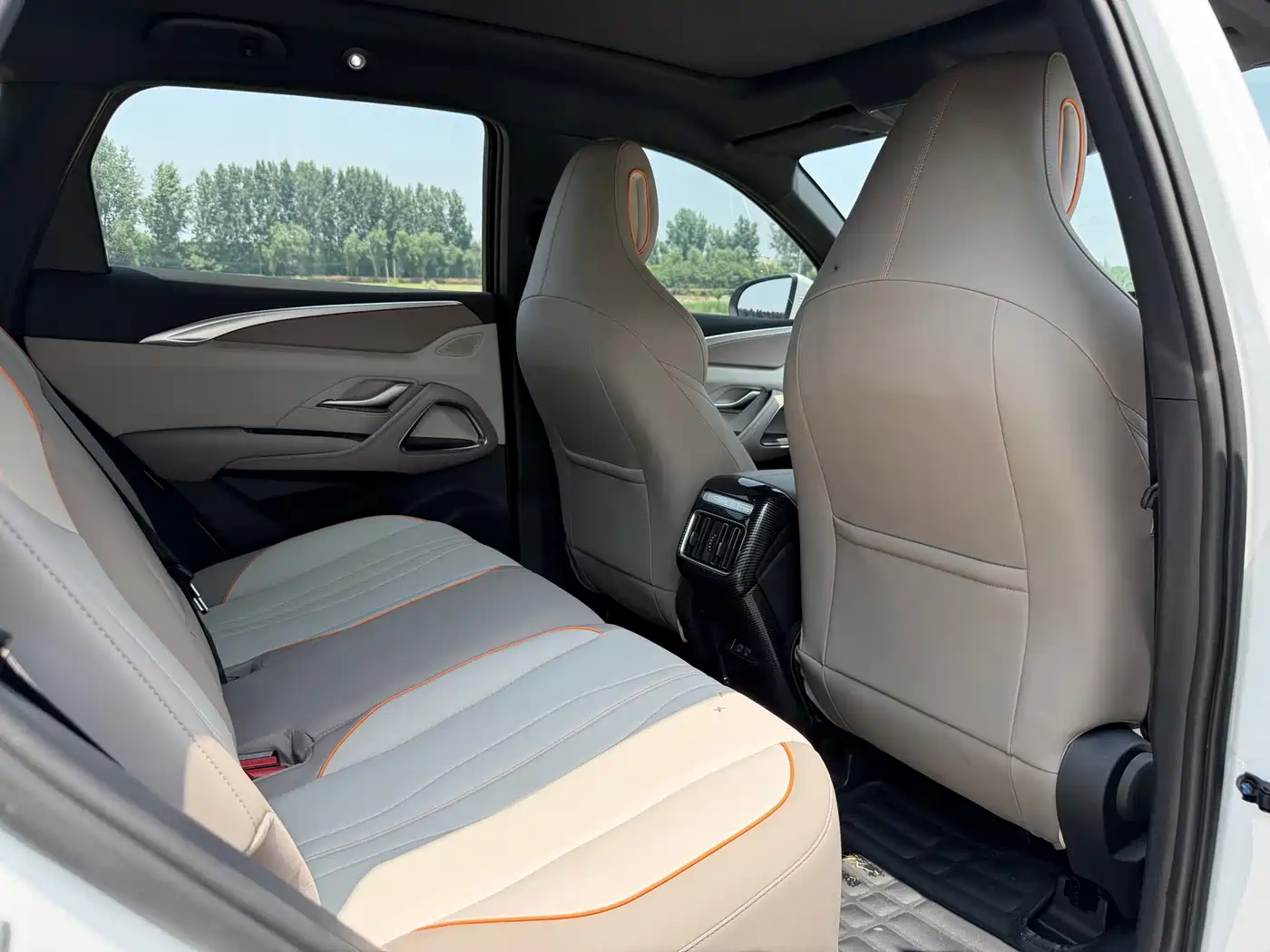BYD Song Pro New Energy 2024 Glory Edition DM-i 110KM Excellence фото 21