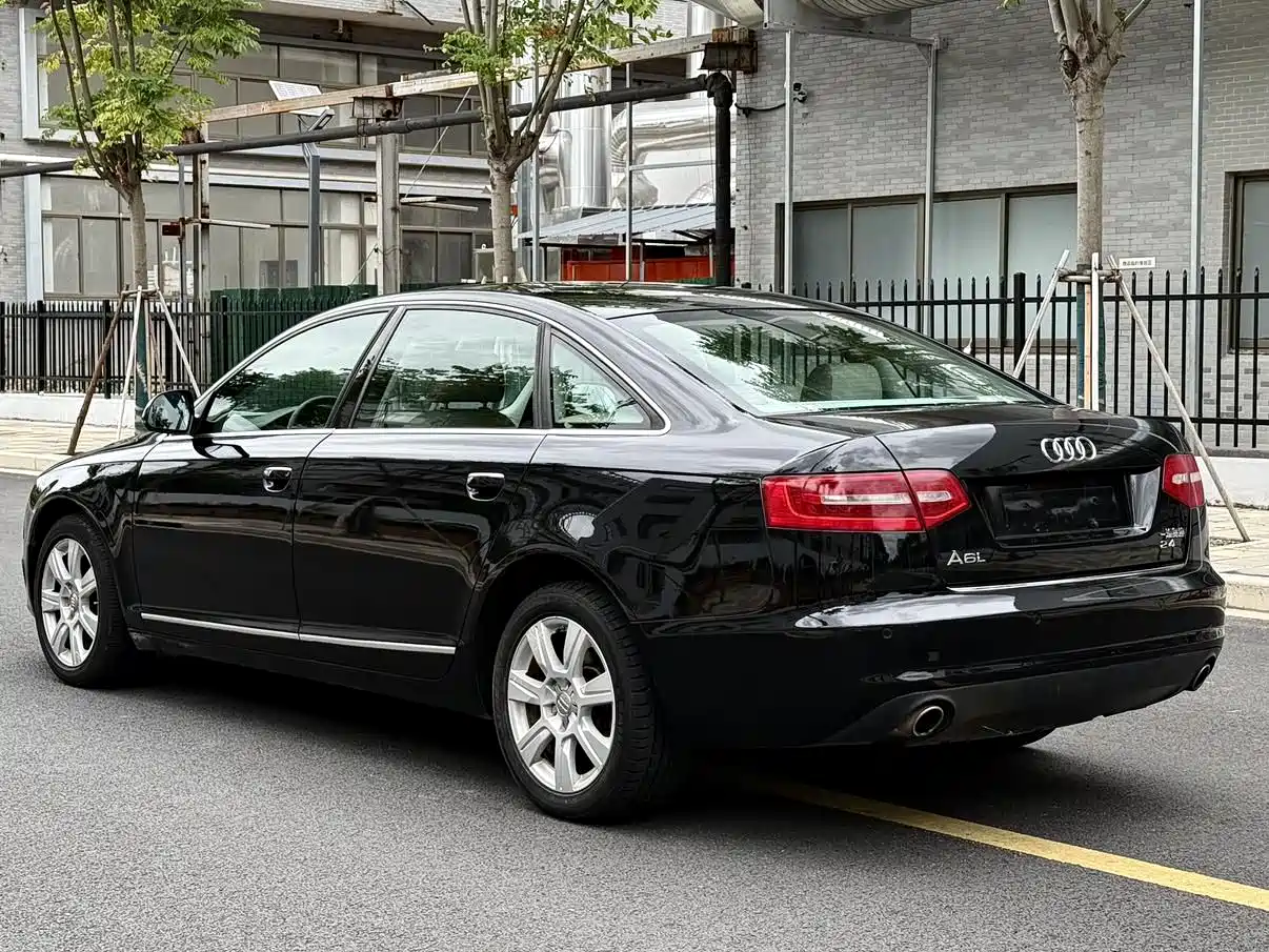 Audi A6L 2009 2.4L Comfort фото 11