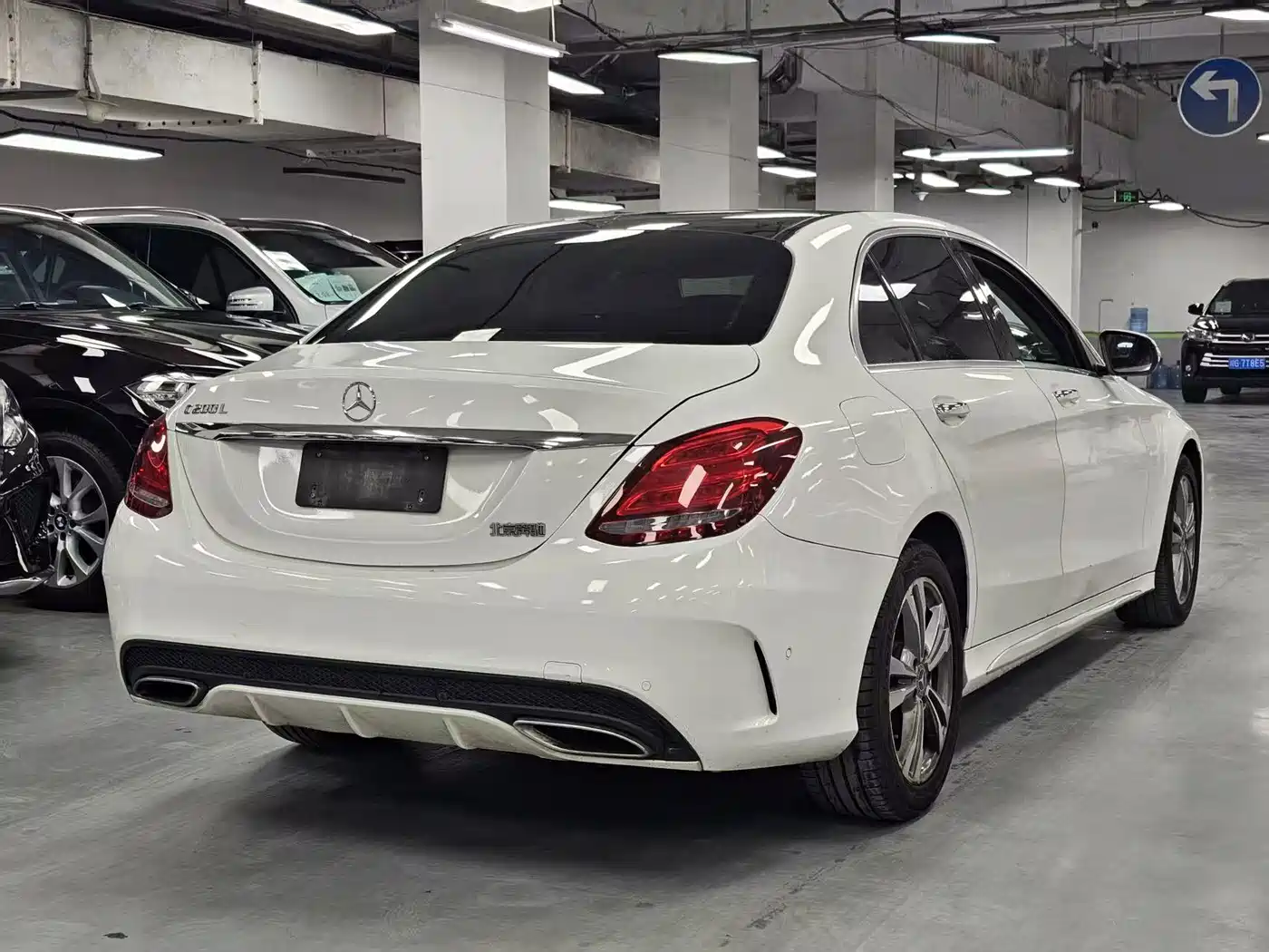 Mercedes-Benz C-Class 2017 Facelift C 200 L Sport Edition фото 16