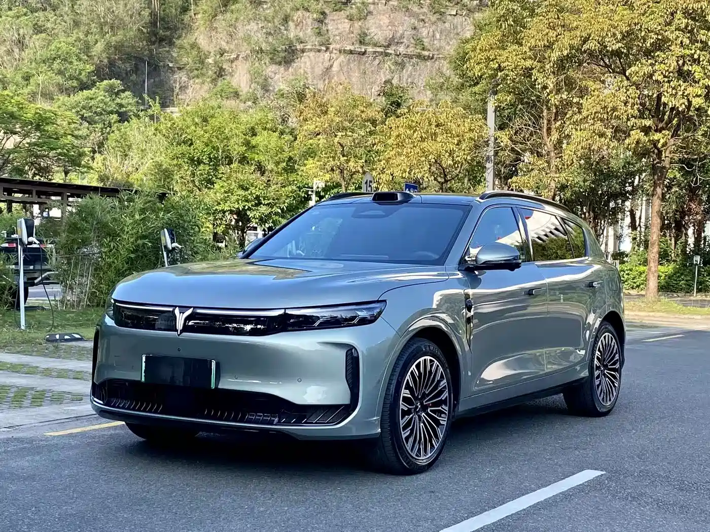 Voyah Auto VOYAH FREE 2025 FREE+ RWD Qiankun Edition