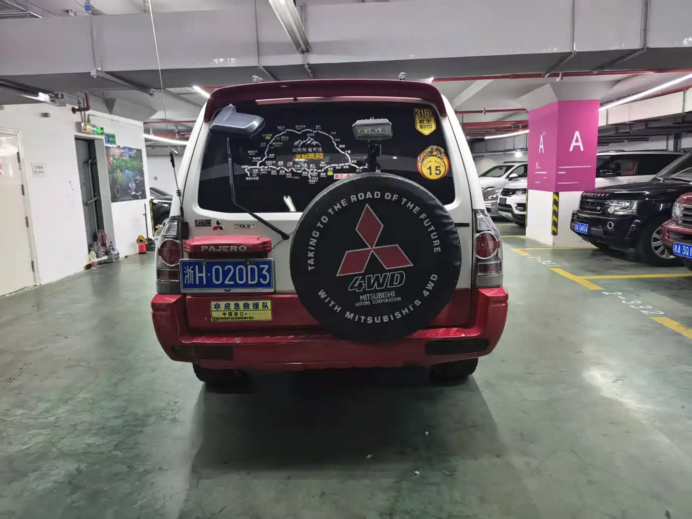 Mitsubishi Pajero 2006 2006 Model 3.0L AT GLX