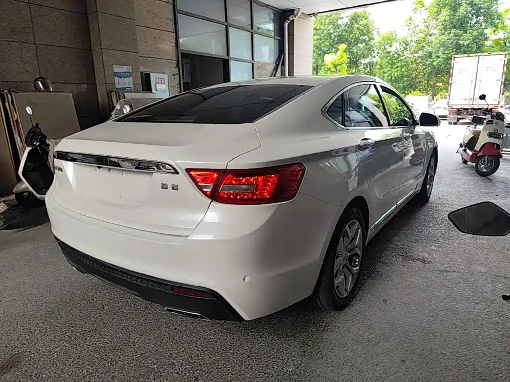 Geely Borui 2015 2015 1.8T Flagship