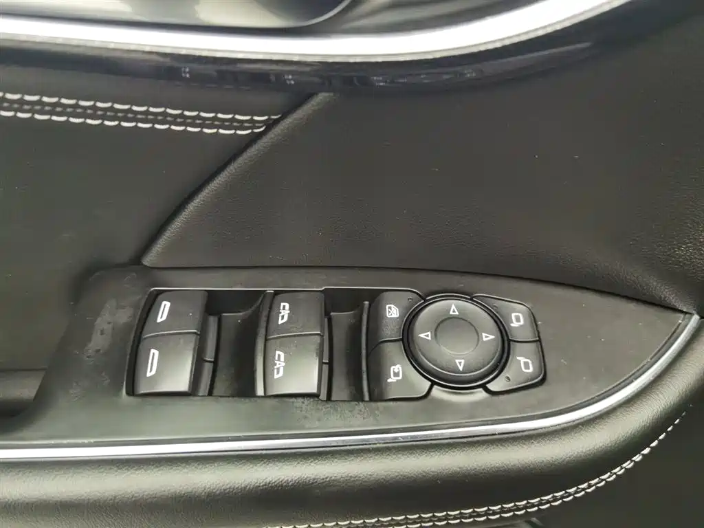 BUICK ANGKEWEI PLUS