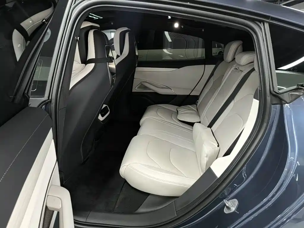 Xiaomi Auto Xiaomi SU7 2024 2024 AWD Extended Range Advanced Smart Driving Max Edition