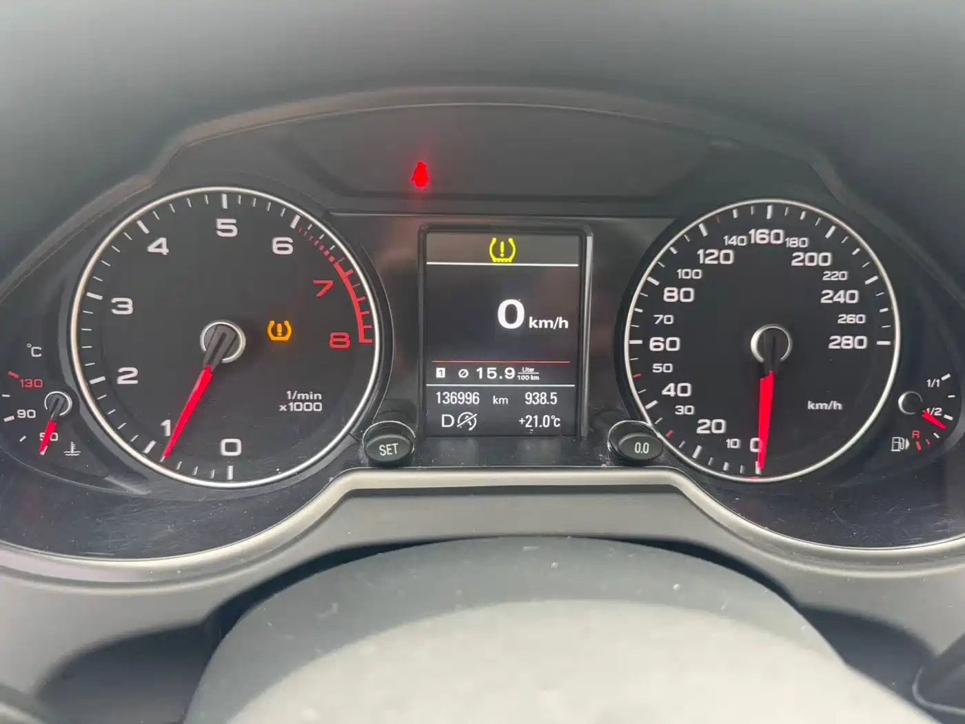 Audi Q5 2017 40 TFSI Technology фото 10