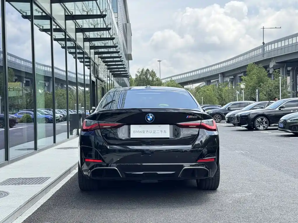 Фото 4 - BMW i4