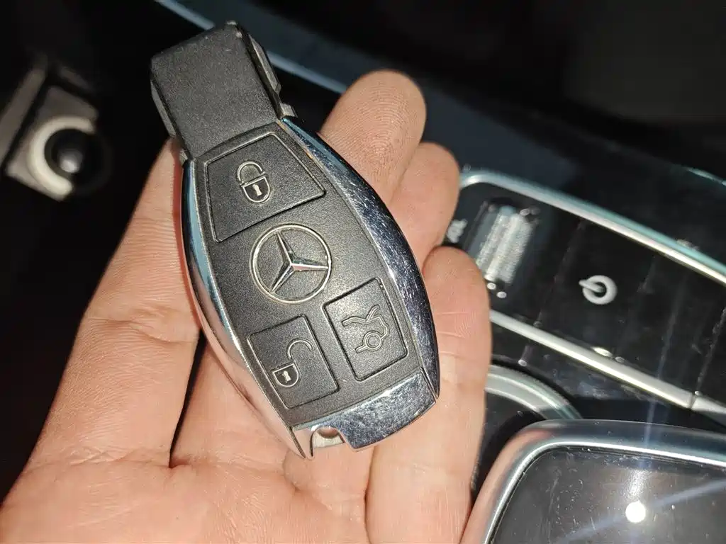 Mercedes-Benz C-Class 2017 C 200 Sport фото 9