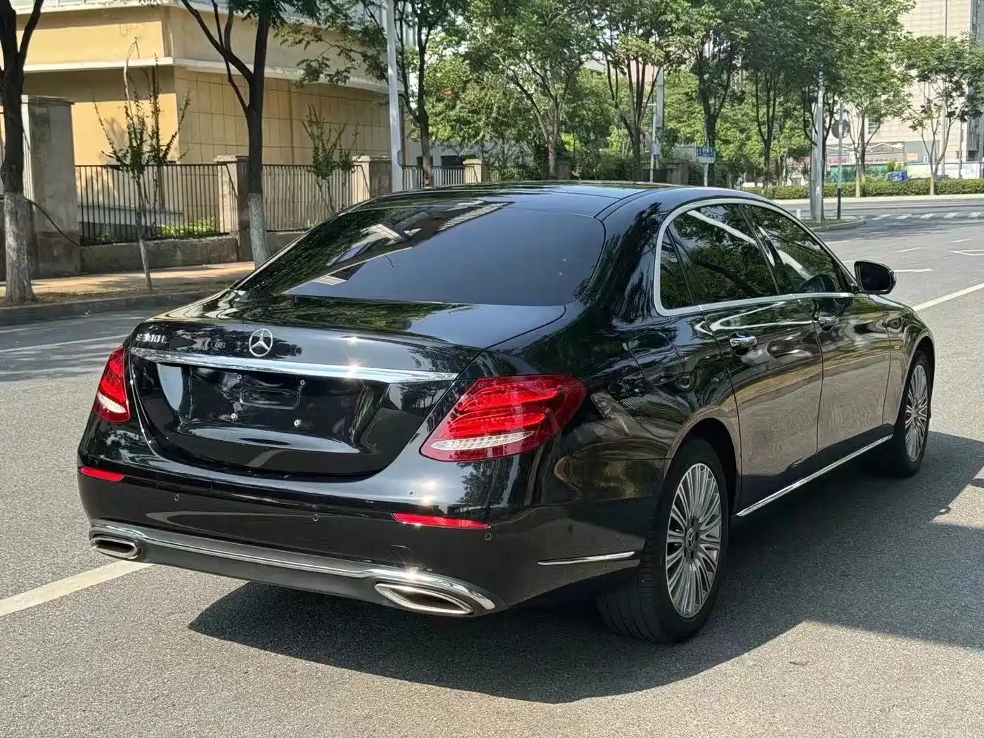 Mercedes-Benz E-Class 2020 Facelift E 300 L Exclusive фото 9