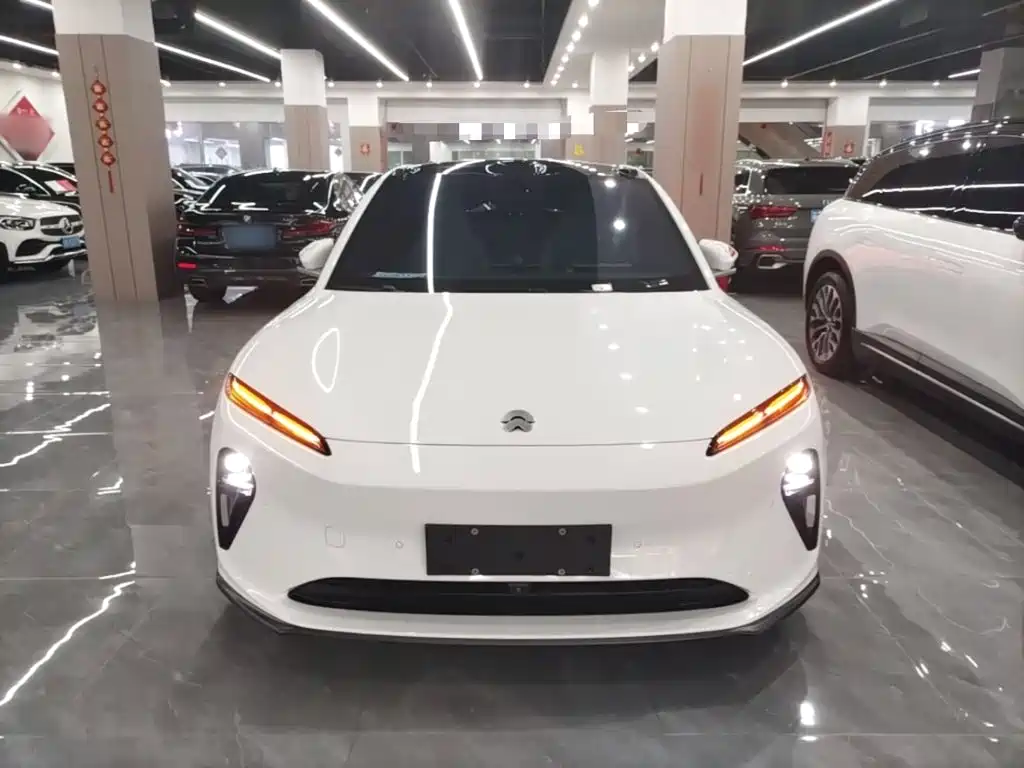Фото 3 - NIO ET5T