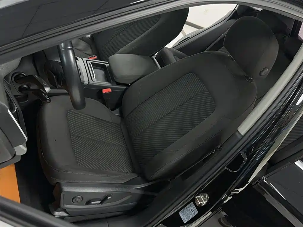Audi Q5L 2018 40 TFSI Prestige Progressive (China V) фото 21