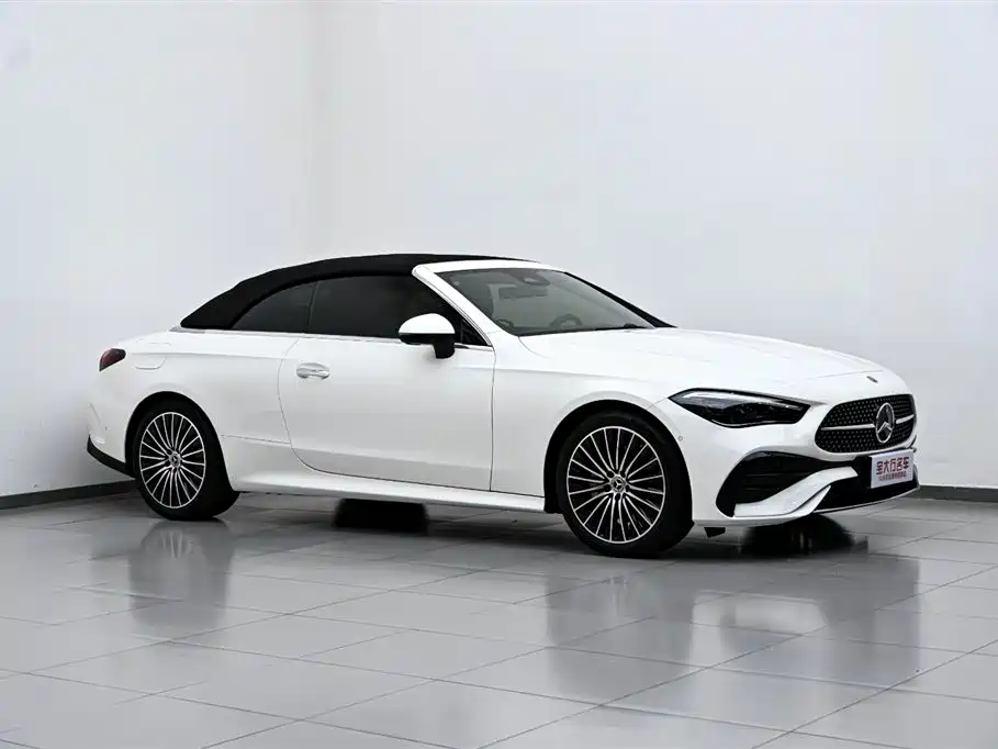 Mercedes-Benz CLE 2024 CLE 260 Convertible Coupe фото 4