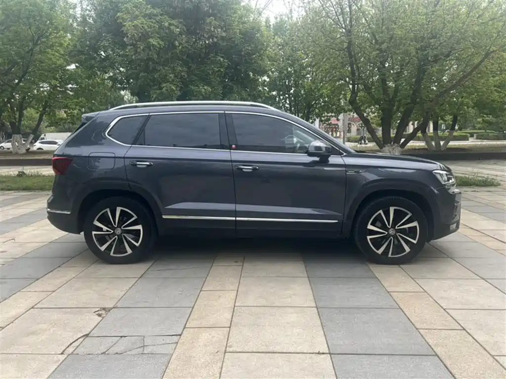 Volkswagen Tharu 2019 Model 330TSI 4WD Flagship Edition China VI фото 5