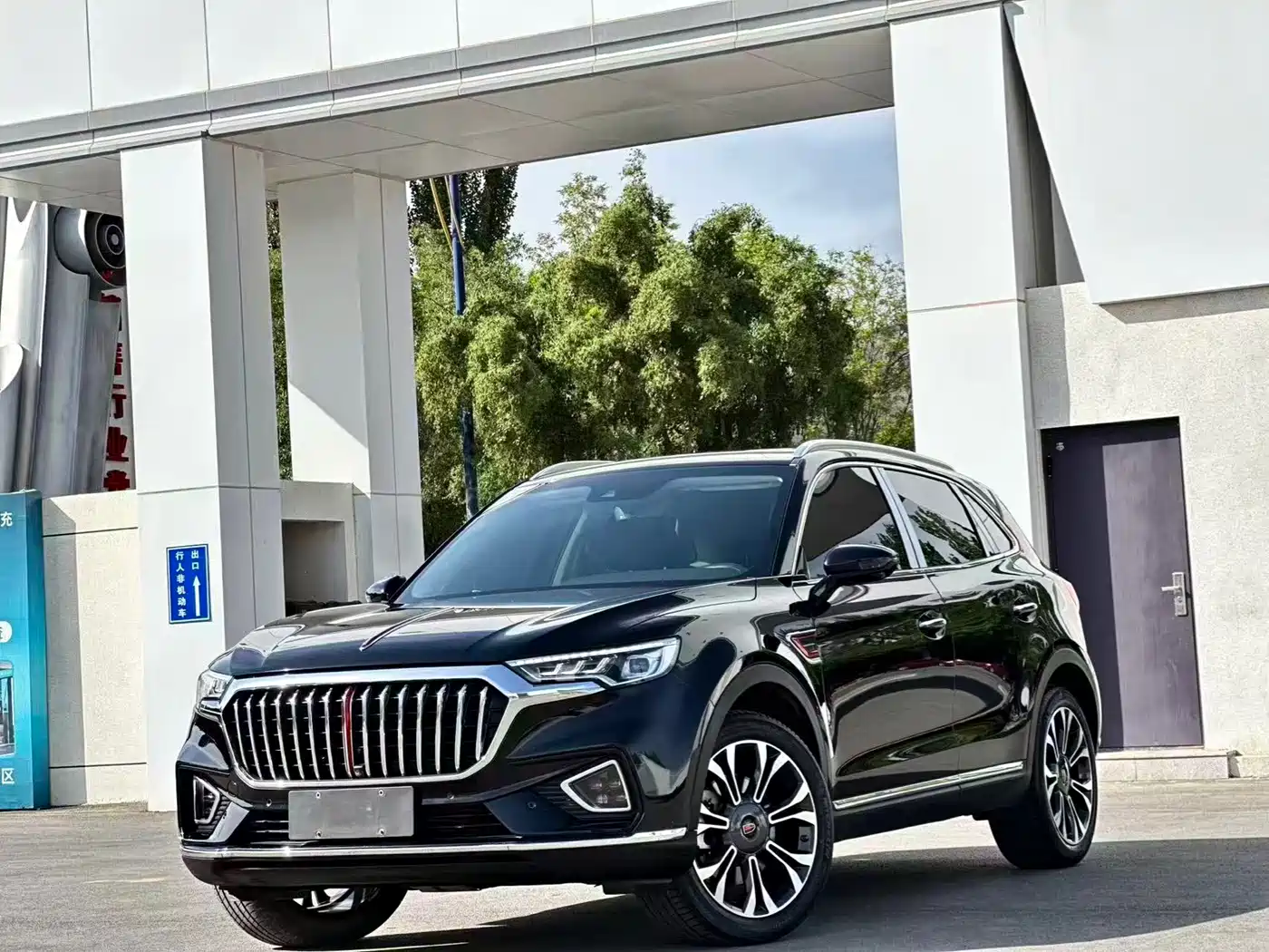 Hongqi HS5 2019 2.0T Smart Connect Enjoy 4WD Edition